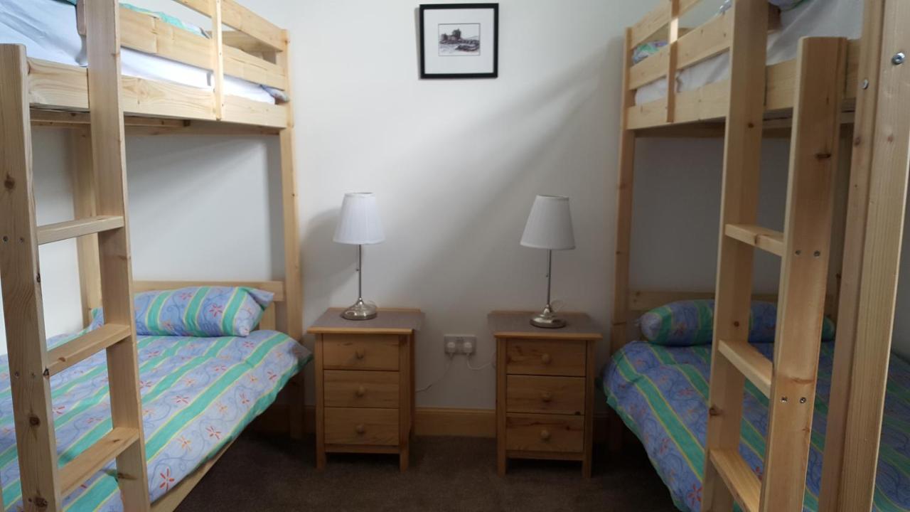 Helmsdale Lodge Hostel - All Rooms En-Suite Экстерьер фото